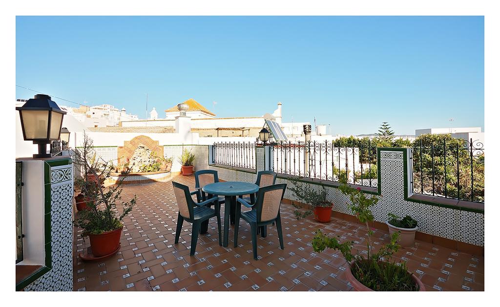 Hostal La Posada Conil De La Frontera Exterior photo